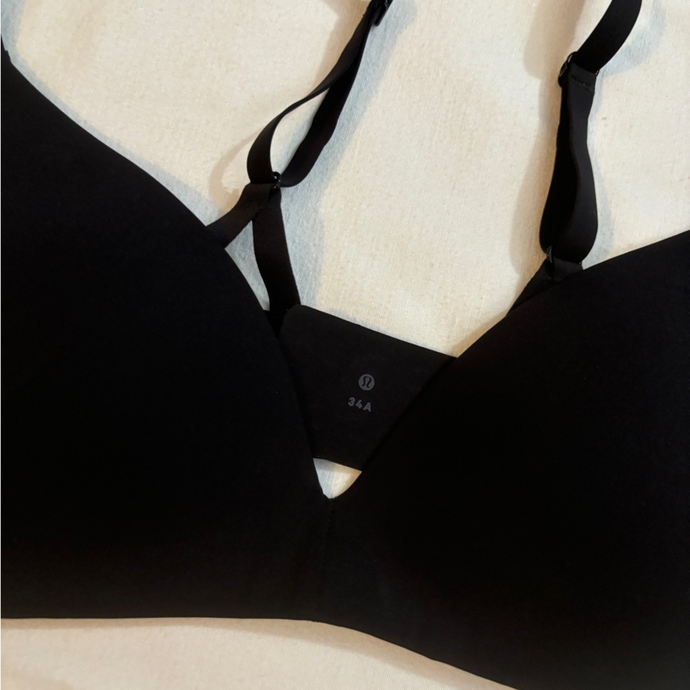 Lululemon Take Shape Bra